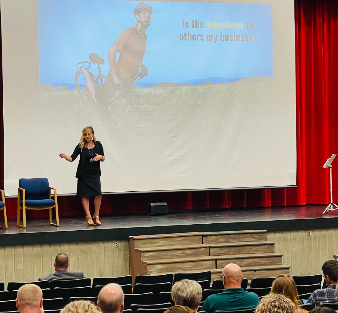 Julie De Jesus (45)-1