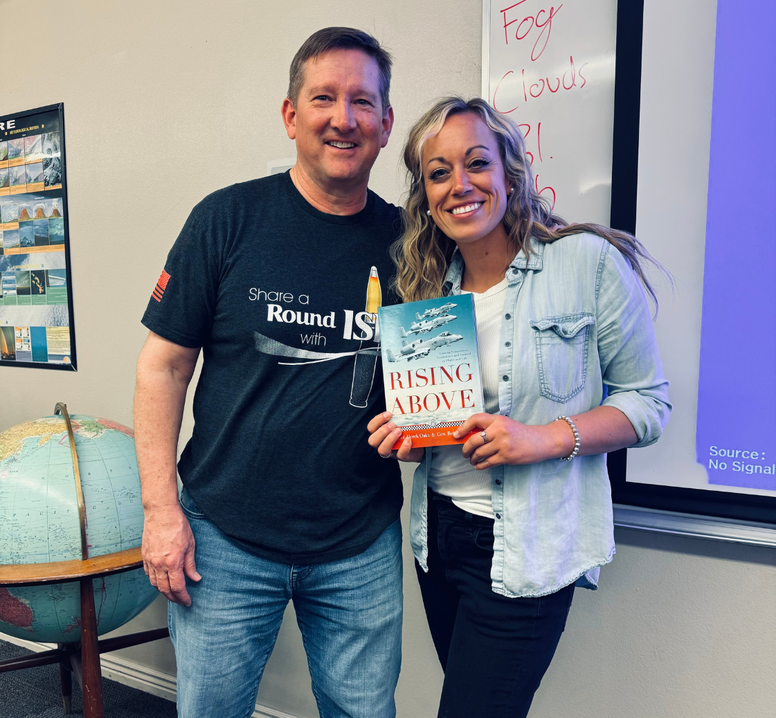 Julie De Jesus - Coaching Students (10)