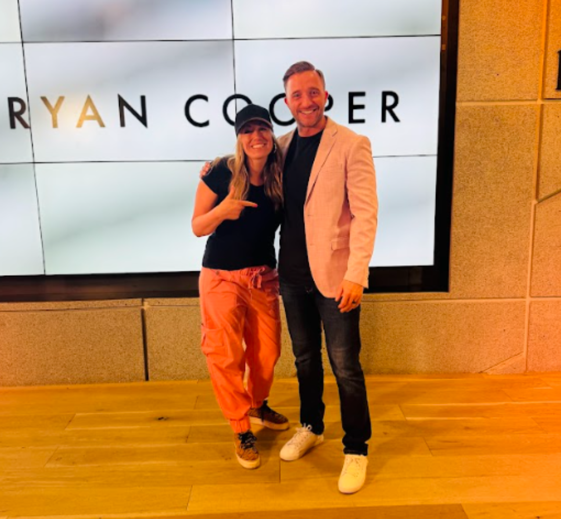 Julie De Jesus - Coaching Students (12)