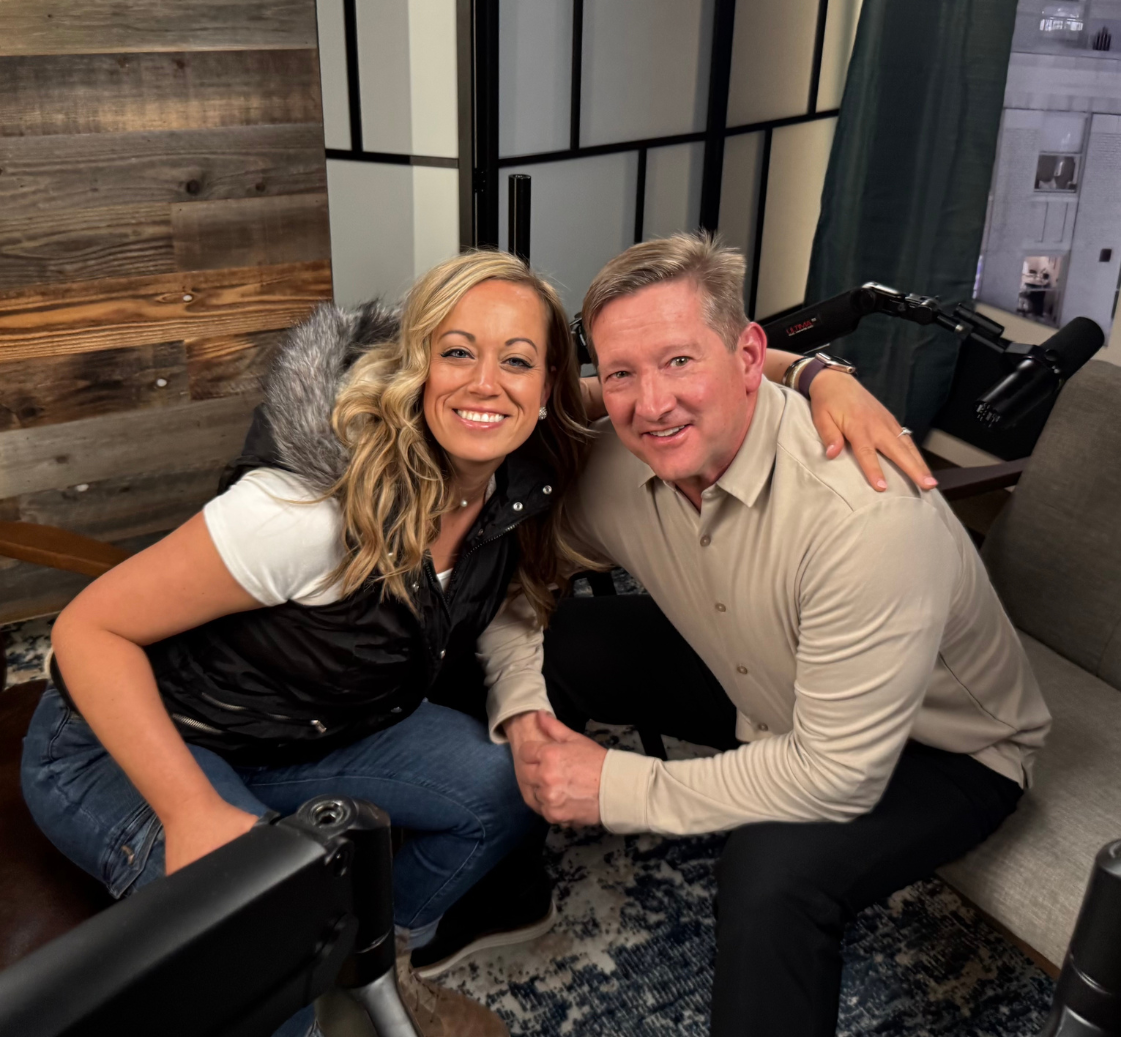 Julie De Jesus - Coaching Students (9)